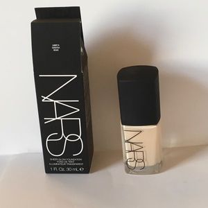 NARS sheer glow foundation in Siberia - new!